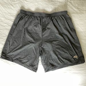 Tracksmith Session Shorts Mens 7”, L